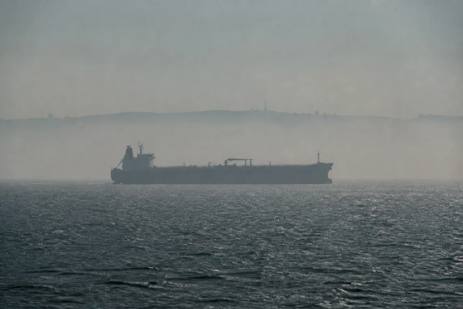 UK Seizes Russian Shadow Fleet Tanker Smyrtos in English Channel